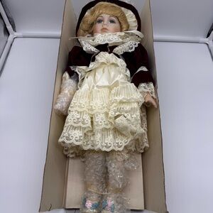 Vintage Porcelain Doll Candace Classic Creations Lace Victorian 18” Boxed